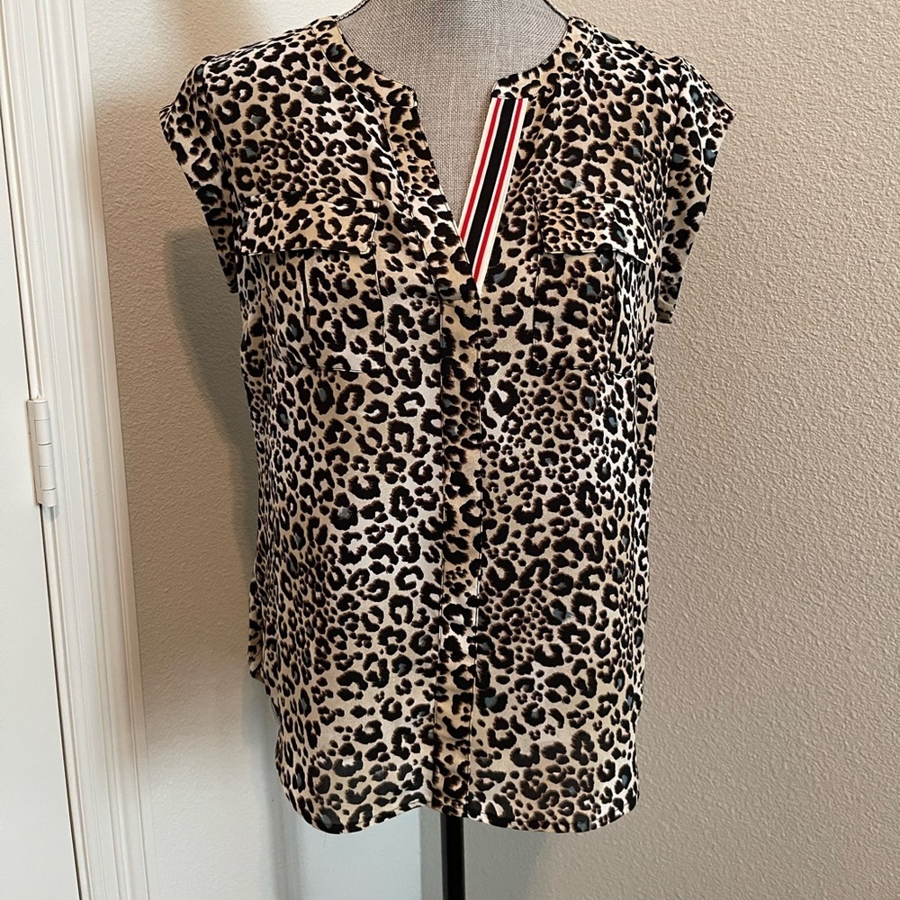 Womens V-Neck Leopard Cap Sleeve Blouse